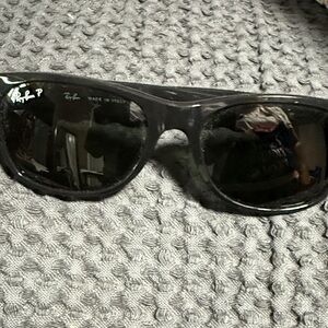 Ray-Ban Classic Black Sunglasses